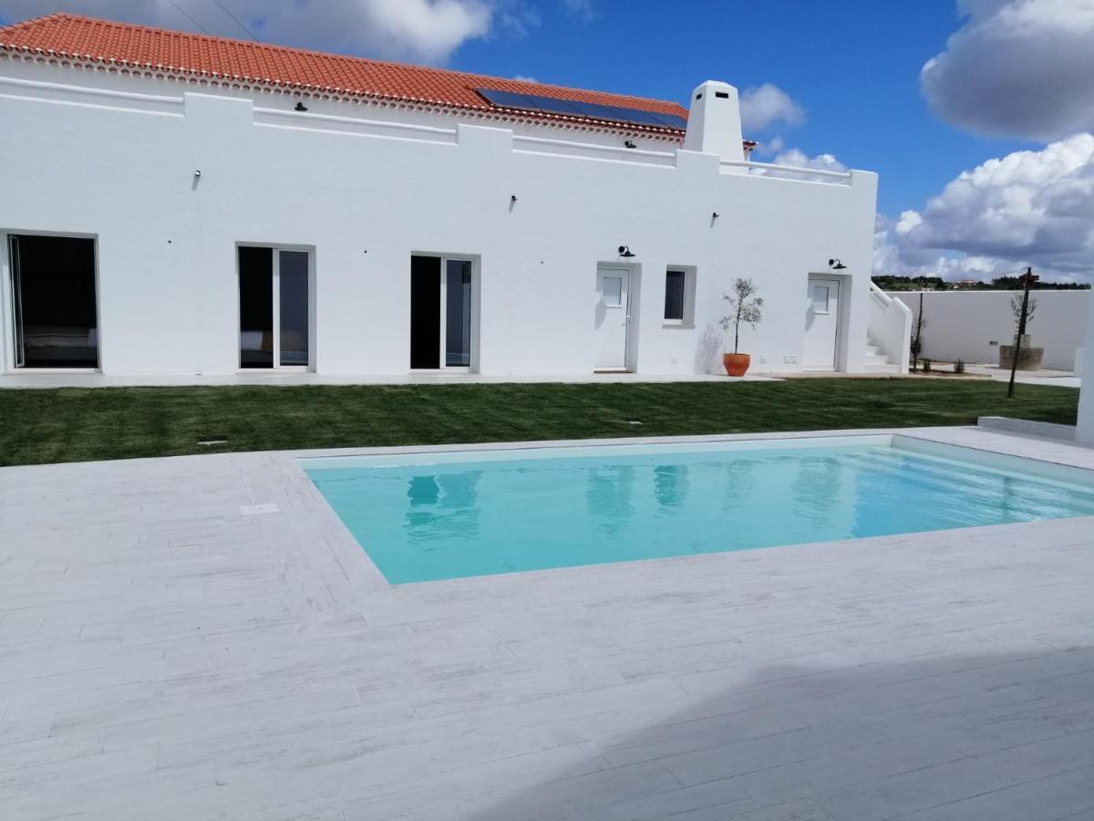 Pe No Campo Suites And Villa Carvalhal  Exterior photo