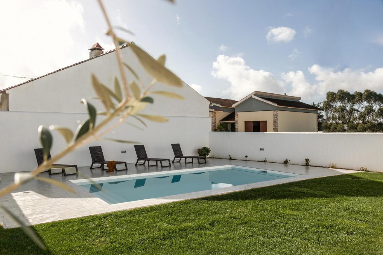 Pe No Campo Suites And Villa Carvalhal  Exterior photo